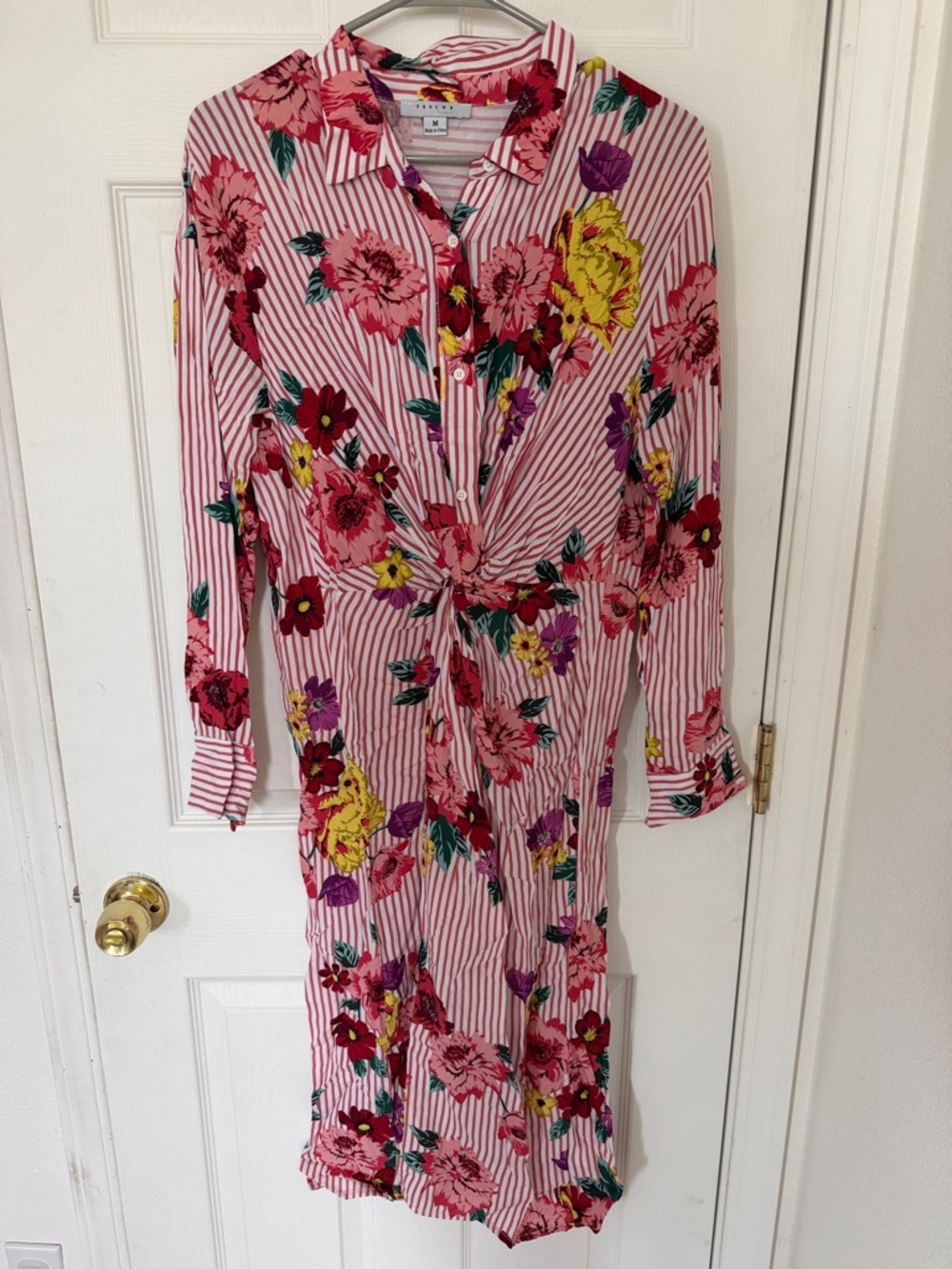 Favlux Fashion: Button-Front Pink Striped Floral Tie-Waist Dress
